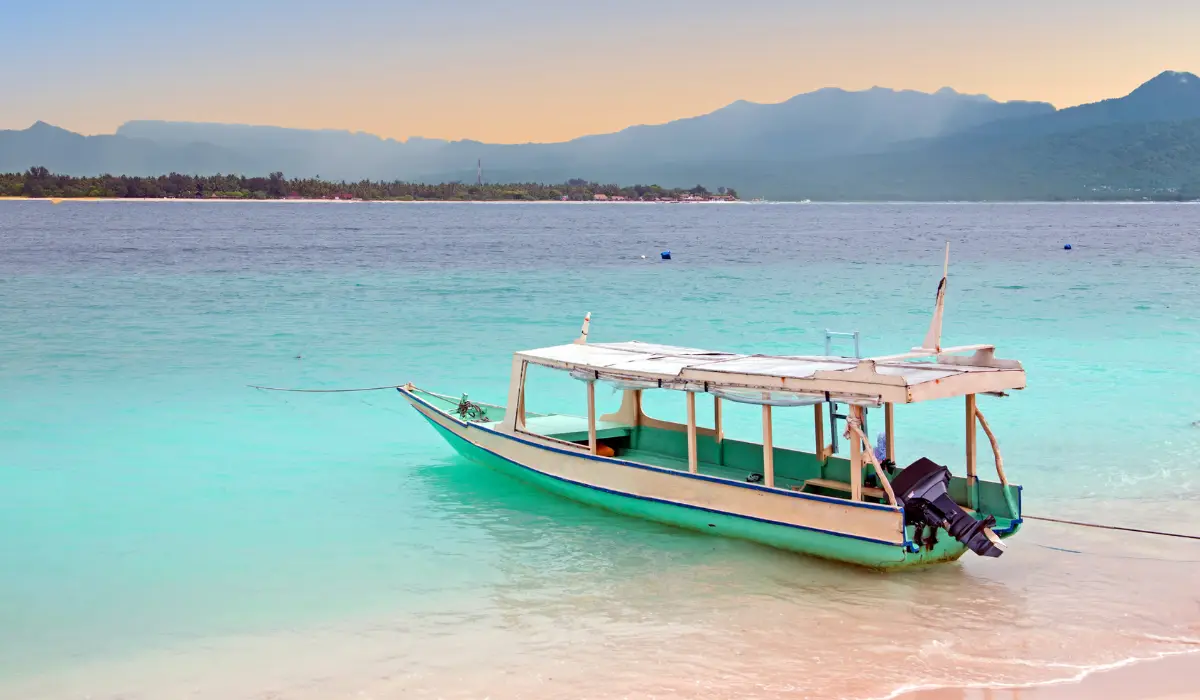 biaya ke lombok berapa