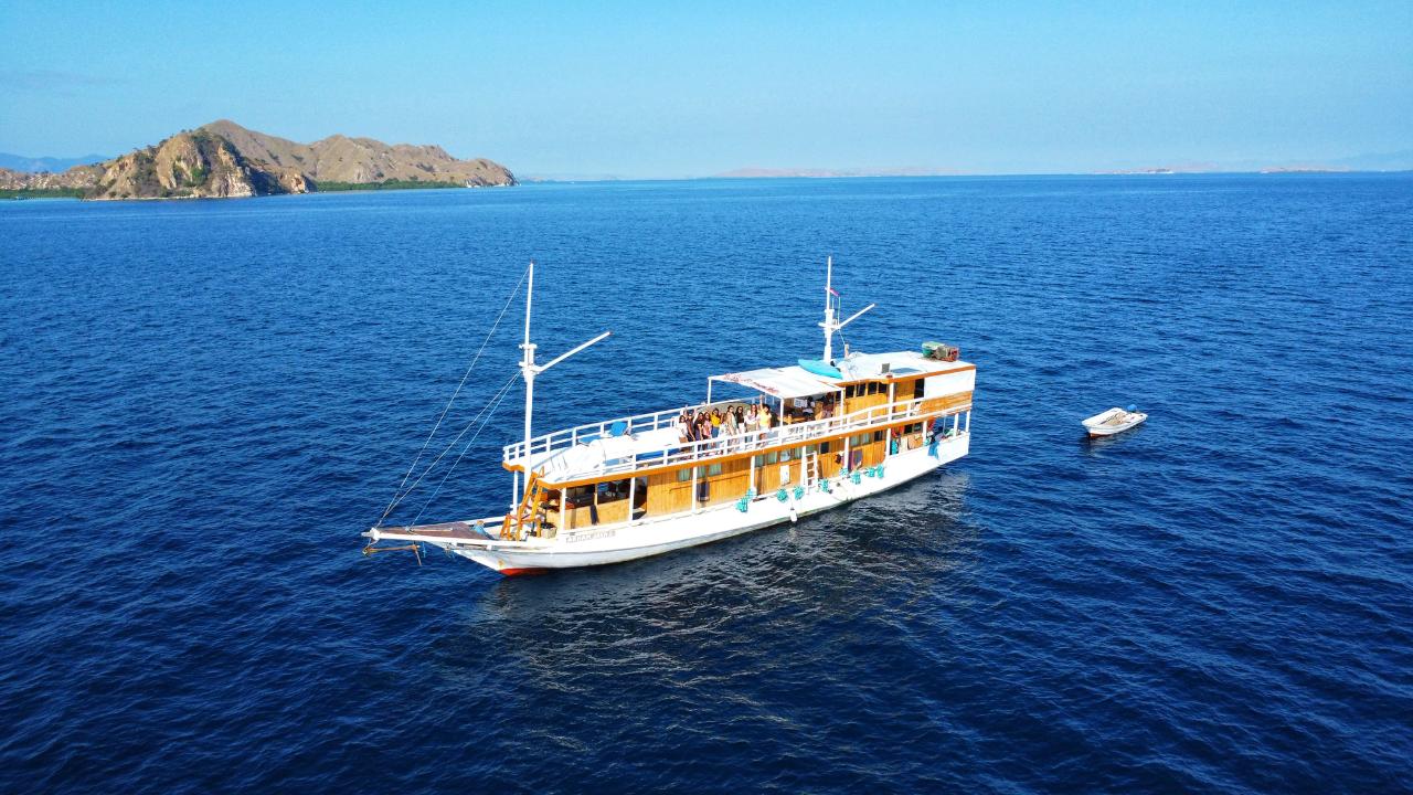 PAKET TRIP LABUAN BAJO 3 HARI